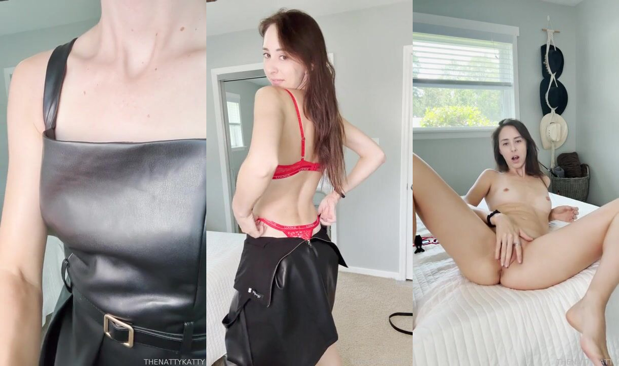 Katie Clark Striptiz ve Masturbtes