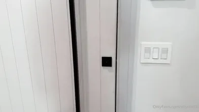 Elly Clutch Ex GF Creampie Video Leaked
