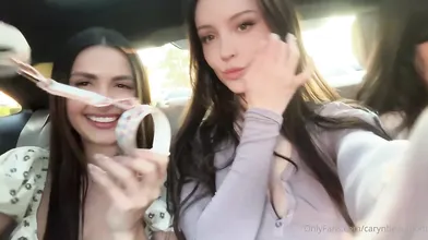 Dainty Wilder Lovekiss Lesbian Threesome Strap-on