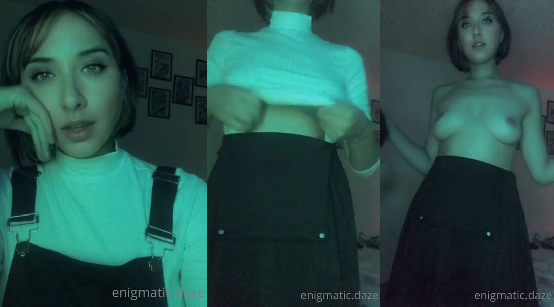 Enigmático.Daze Sexy Striptease