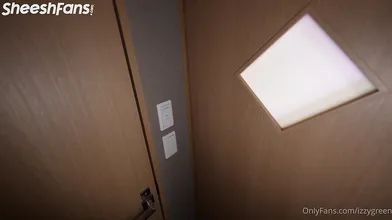 Izzy Green Grippy Alien Dildo Fucking Onlyfans Video Leak