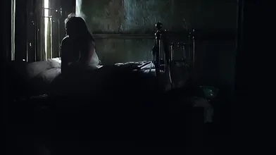 Florence Pugh Has Sex While Standing Up