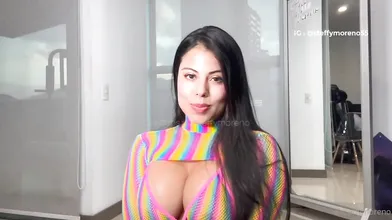 Steffy Moreno Squirts After Her Dildo Play