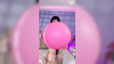 Michelle Star’s See-Through Balloon Play