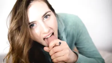 Piperblush Shows The Art Of Blowjob