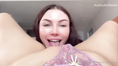 Audrey & Sadie Sucking Each Other's Pussy