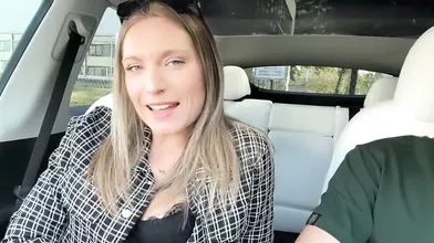 Marine Rossi - Sextape N324 Trouve moi je te Suce Episode 1