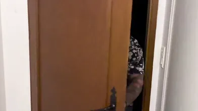 Anita Rover - Sextape Rentre Tard et Baise dans la Cuisine avec son copain