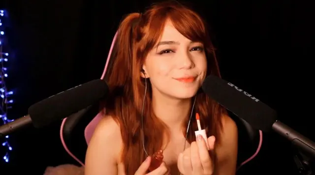 Maimy ASMR Mouth Sounds and Lollipop Video