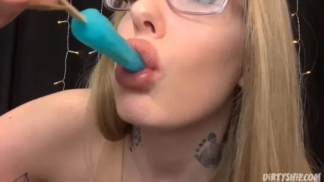 Karuna Satori ASMR Popsicle eating Kisses Patreon Video