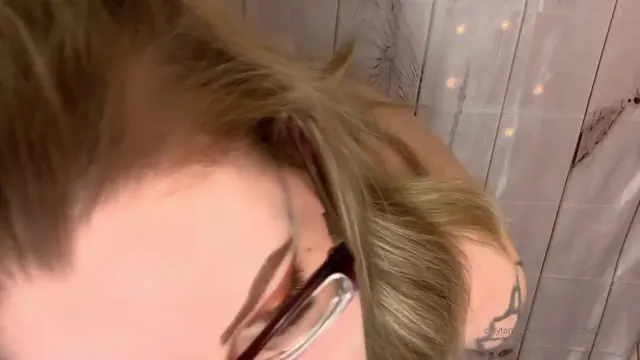 Karuna Satori Striptease ASMR Onlyfans Video