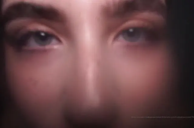 Lina Beana ASMR Onlyfans Kisses & Touching