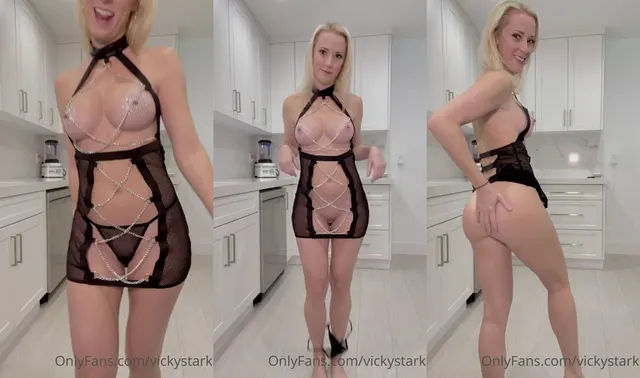 Vicky Stark Nude Dominatrix PPV Video