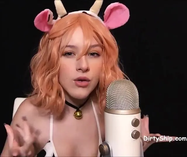 Diddly ASMR Trick or Treat Video