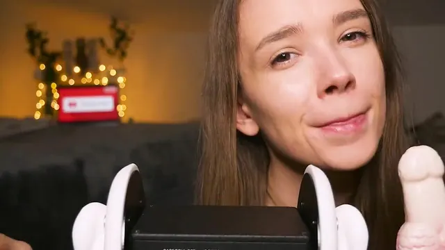 Bunny Marthy ASMR Sucking Dick