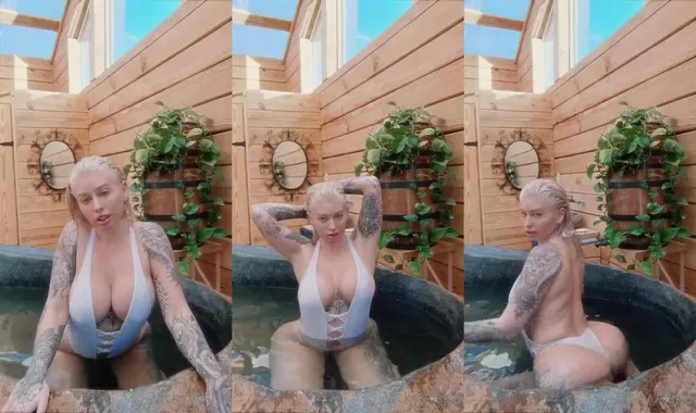 Vicky Aisha OnlyFans Hot in the Pool Video