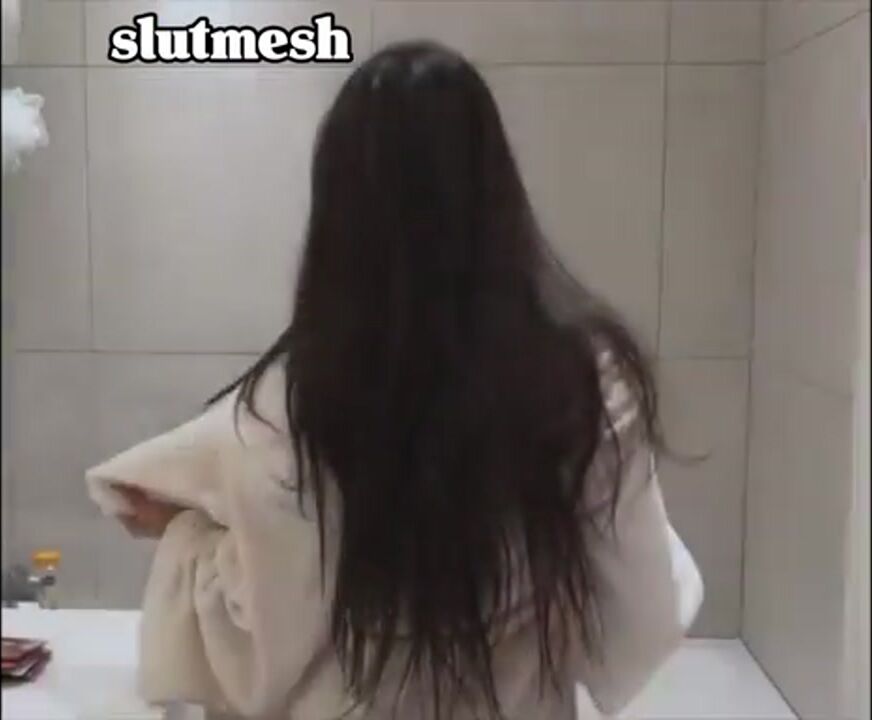 Sveta Bilyalova Nude & Snapchat Photos Leaked!
