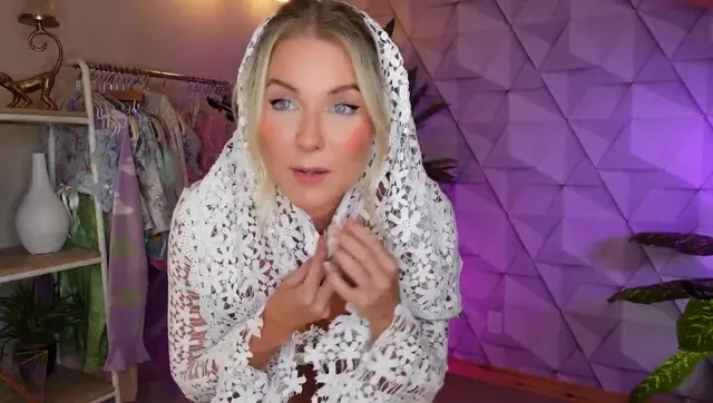 Kat Wonders Galactic August 2022 Video