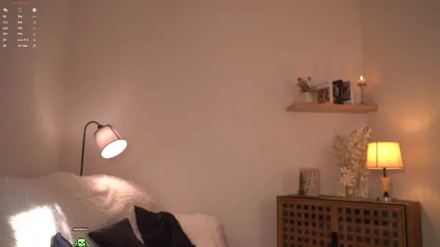 BlissDilley Plays With Herself Live On Stream