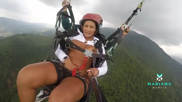 Exclusive Mariana Martix's Sky High Masturbation Thrill Ride