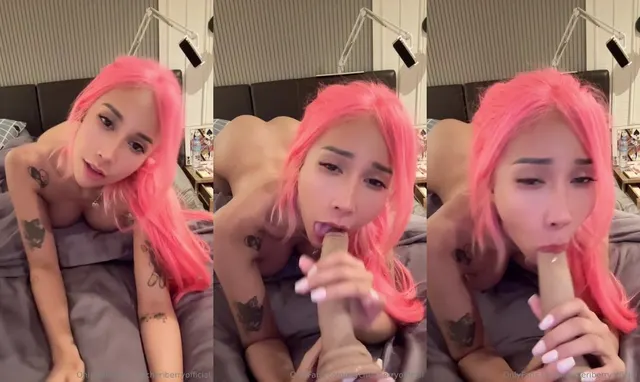 MyCheriBerry Sucks And Jacks Off A Dildo