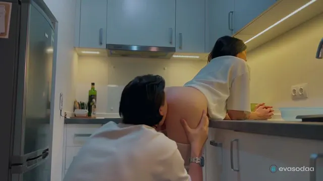 Sexy Stepsister Gets Fucked In The Kitchen