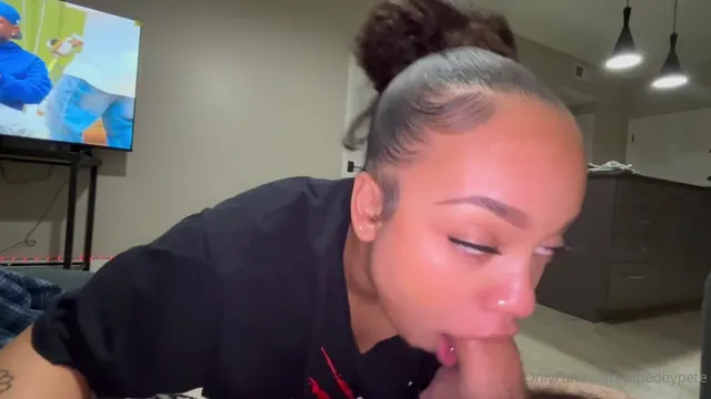 SarahThePlug Gives A Sloppy Blowjob To A BWC