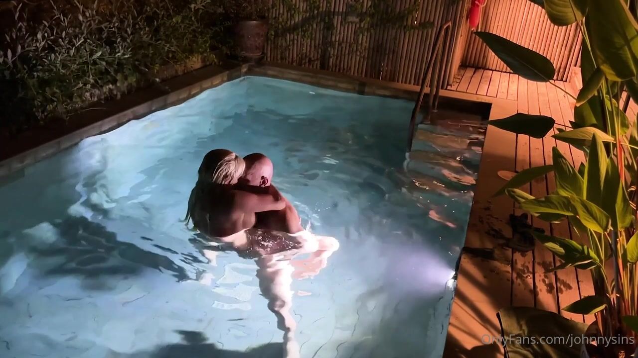 Sienna Day's Steamy Pool Sex with Johnny Sins