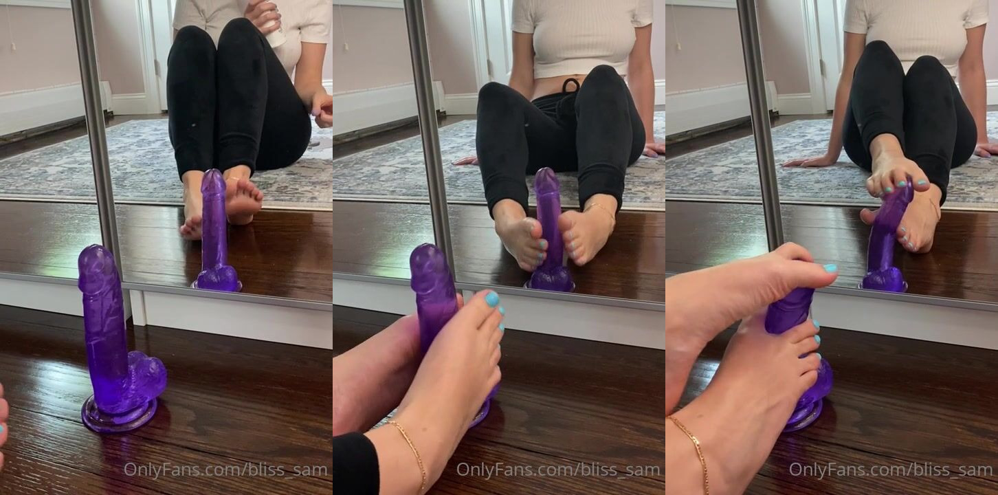 Sams_soles21's Feet Fuck a Dildo – Foot Fetish Fun