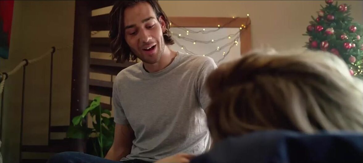 Emilia Clarke's Morning Shower Wake-Up