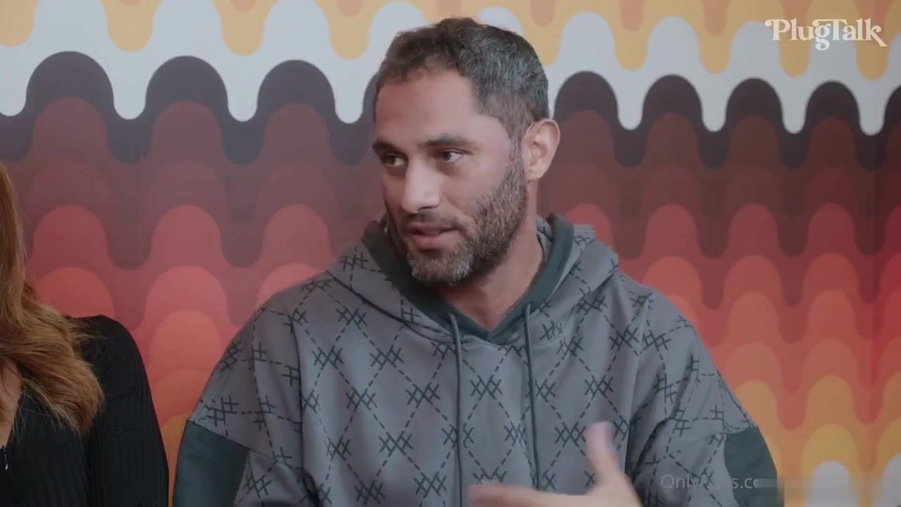 Lumi Ray Gets Nailed in HD During a Talk
