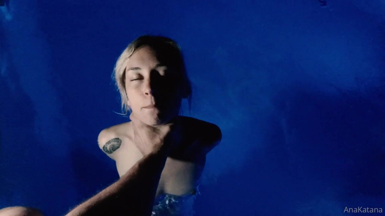 Ana Katana's Intense Gagging Blowjob by the Pool