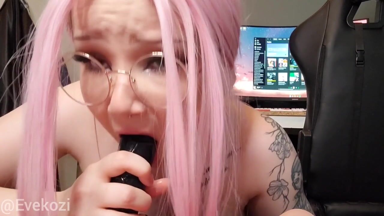 Evekozi Licks and Rides a Dildo Sensually