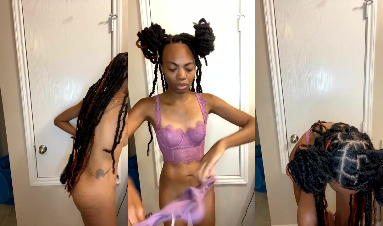 Christalynkbri Models Sexy Underwear For Fans