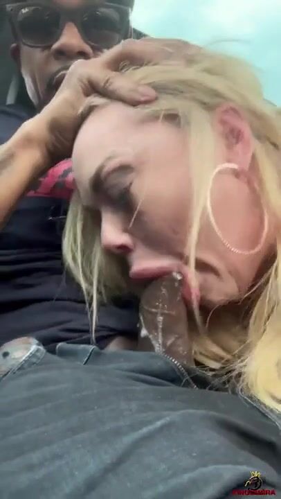 Katrinathicc's Sloppy Blowjob Performance