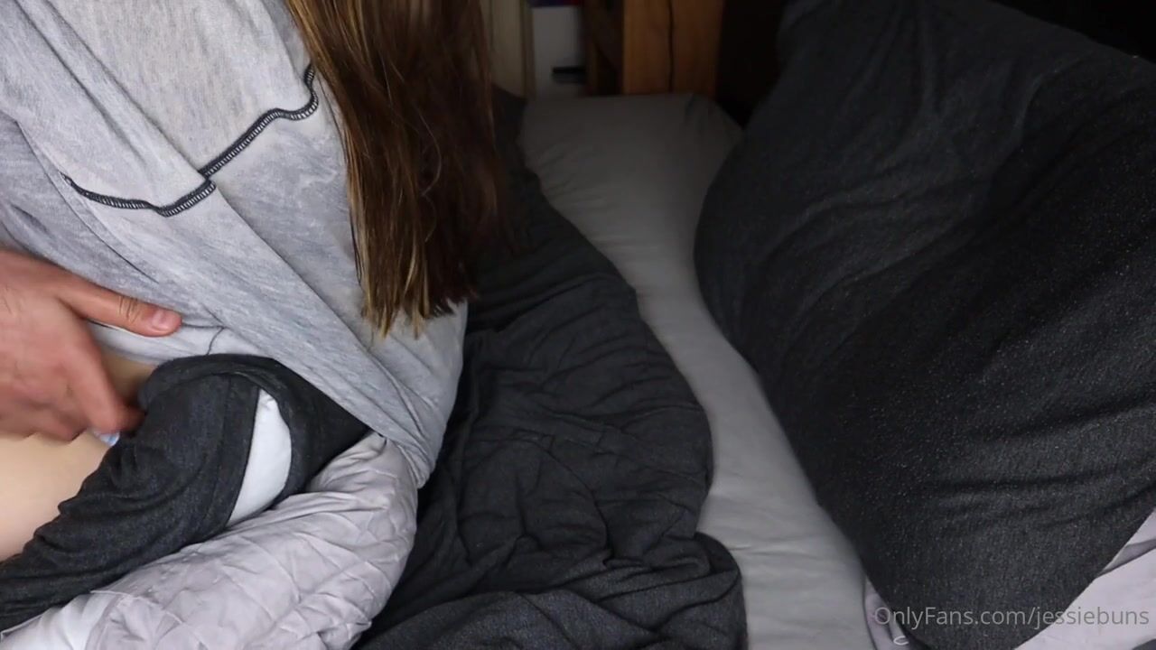 Watch Jessie Buns Get Pounded and Creampied