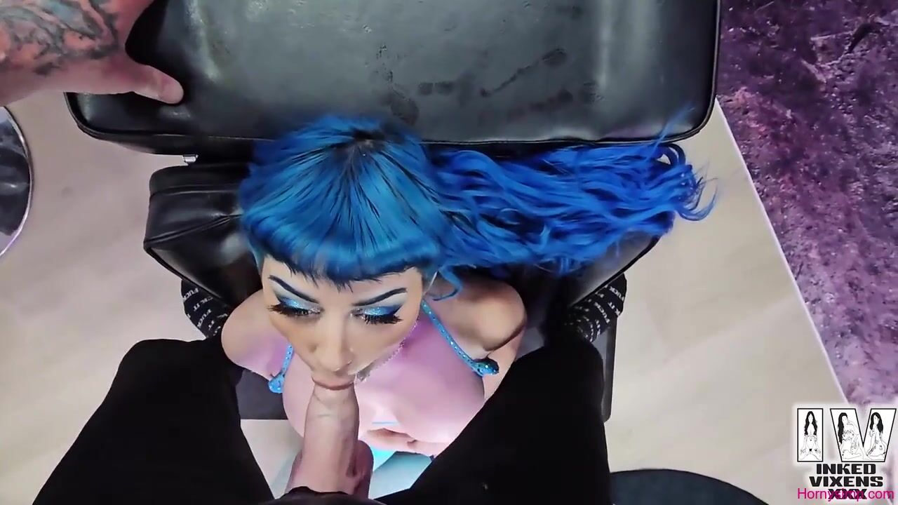 Jewelz Blu's Oral Payment to Tattooist