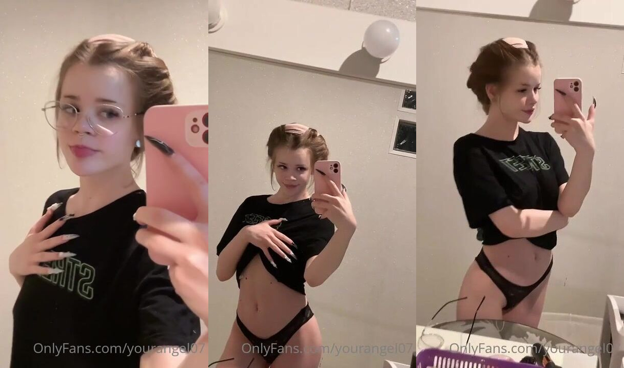 Yourangel07's Panties Tease Video Capture