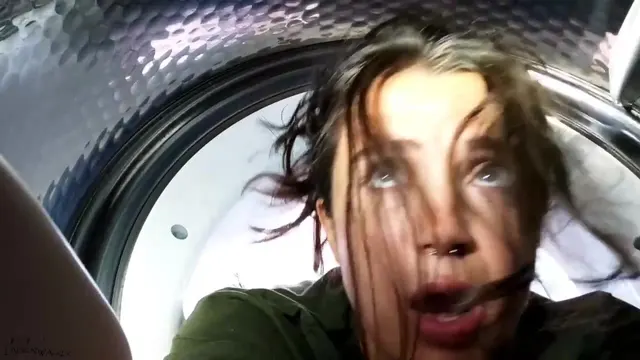 Lauren Walker: Stuck and Fucked in HD
