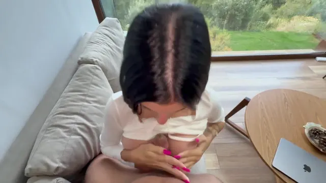 POV: Camile Prosa's Steamy Fan Hookup with Blowjob