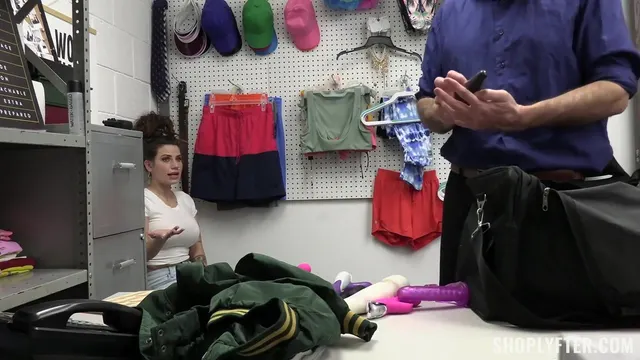 Indica Flower's Steamy Encounter with Security Guard