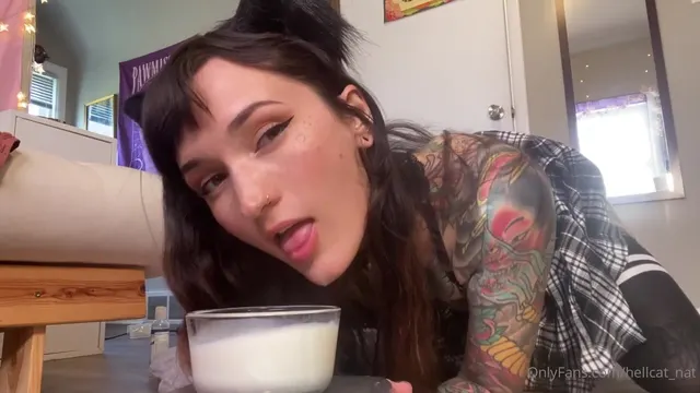 HellCat_Nat's Anal Fingering and Dildo Adventure
