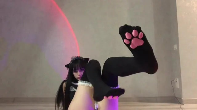 Pussy Play with Cute Cat Maid Shawty_shawaww