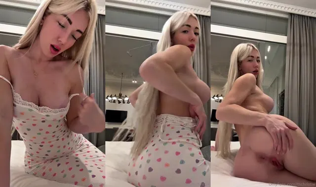Christine.Bright Shows Off Perfect Curves Big Boobs