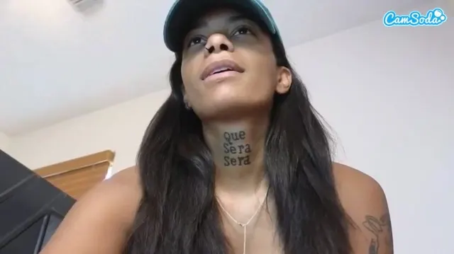 Lauren22Hammelton Fucks Dildo in Green Cap