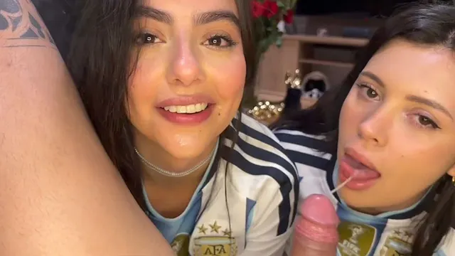 Iris Rodriguez & Sara Calixto Give A Double BJ