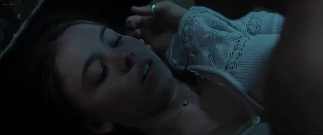 Sydney Sweeney Does A Quickie On The Floor