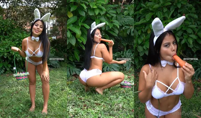 Steffy Moreno verkleidet sich als Hase und lutscht an einer Karotte
