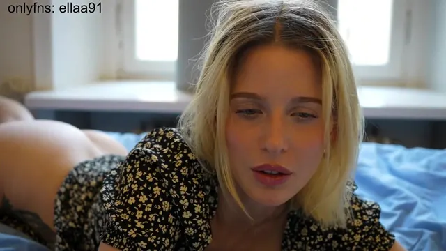 Ellaa91 Langsames Reiben der Muschi