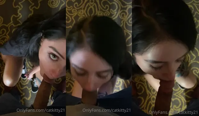 Catkitty21 nimmt beim Schuhebinden einen schnellen Blowjob